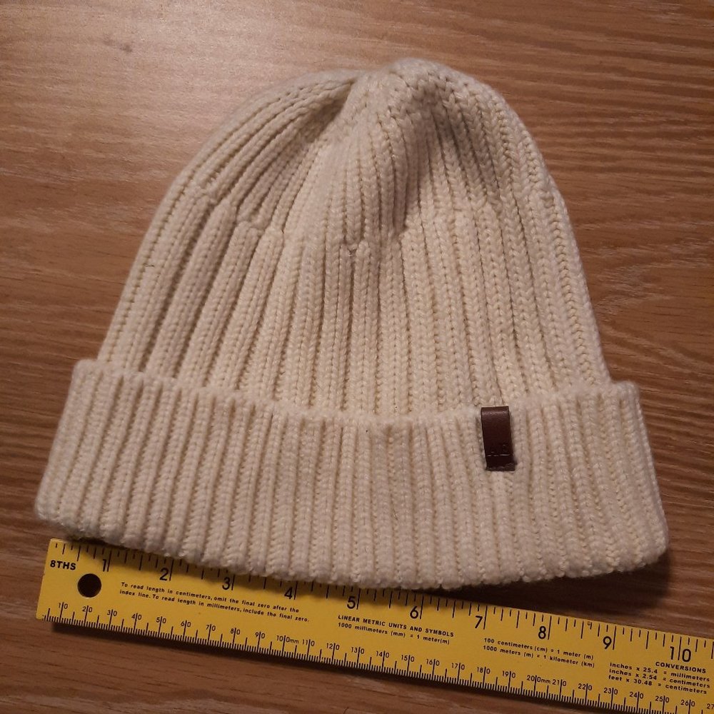 American Eagle beenie hat